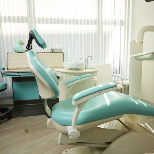 Zahnarztpraxis-Montabaur-Dr-Hagelauer__250916ci_vysible_Hagelauer12082